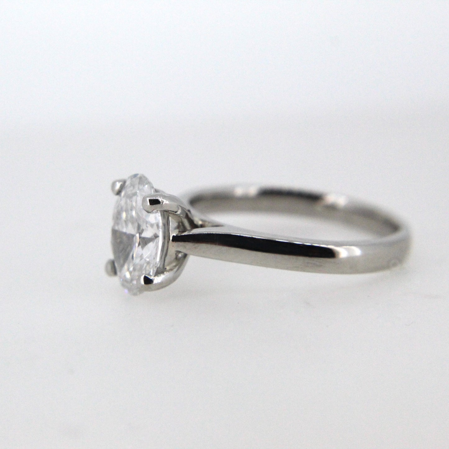 Platinum Oval Solitaire
