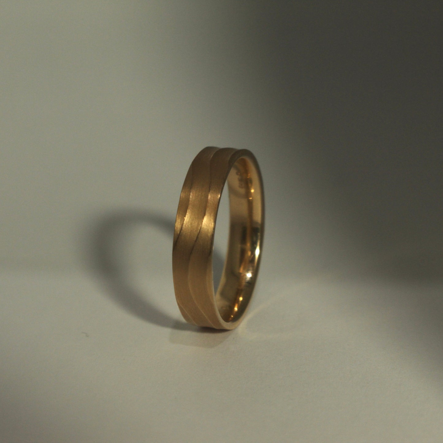 Apricot Rose Wave Ring