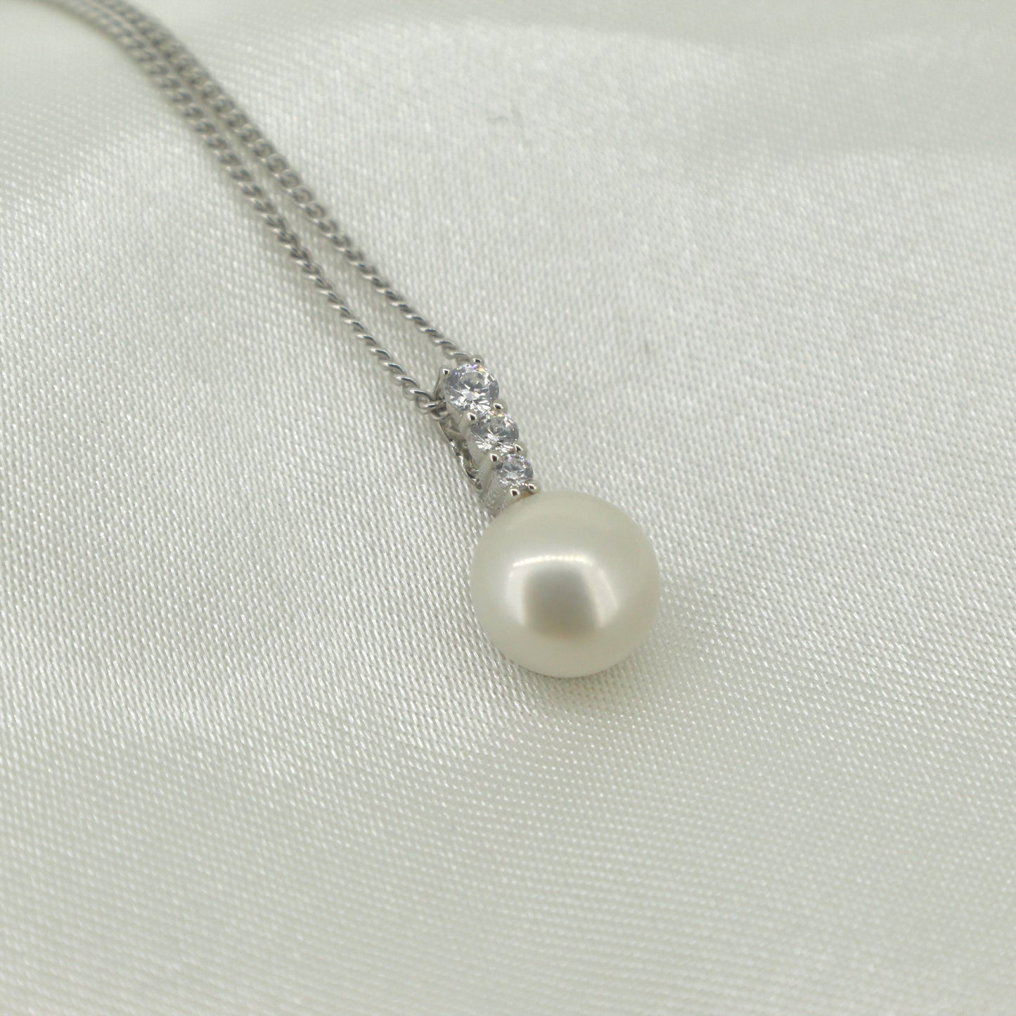 Fresh Water Pearl Pendant