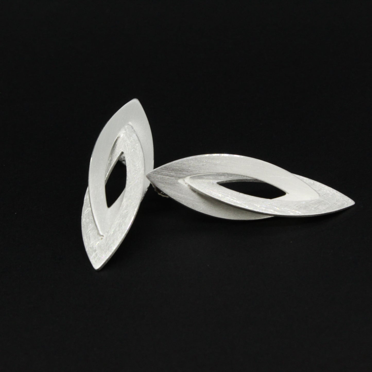 Silver Leaf Link Drops