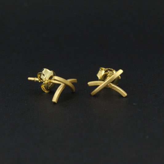 14ct Gold Kiss Studs