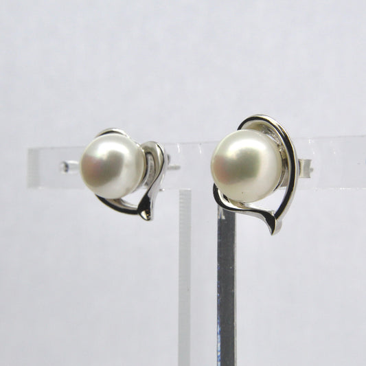 Silver & Fresh Water Pearl Heart Stud Earrings