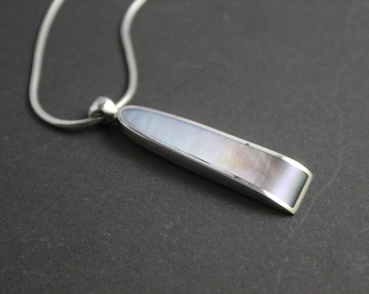 Black Lip Pearl Pendant