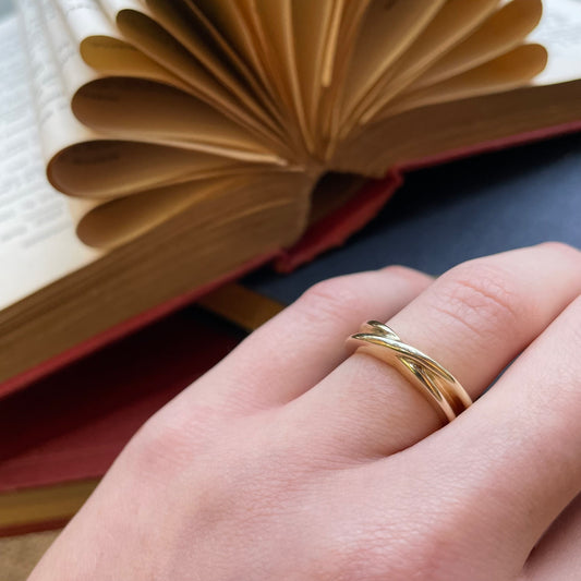 Cross Over Ring