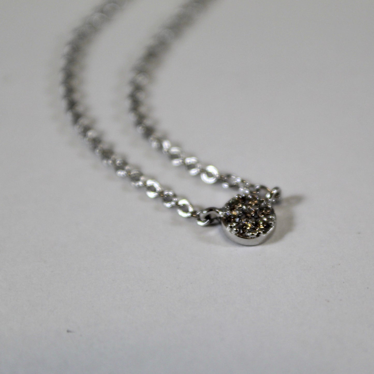 Cecina Pendant