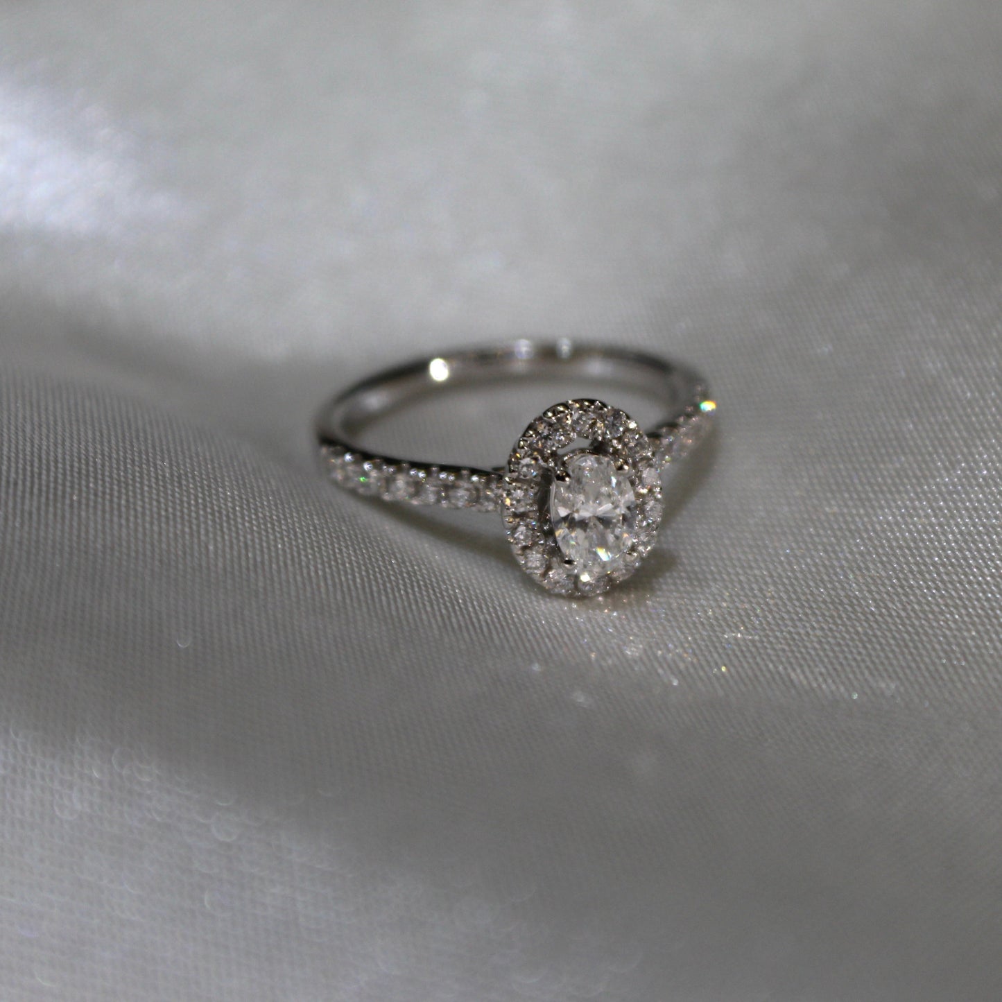 Oval Diamond Halo Ring