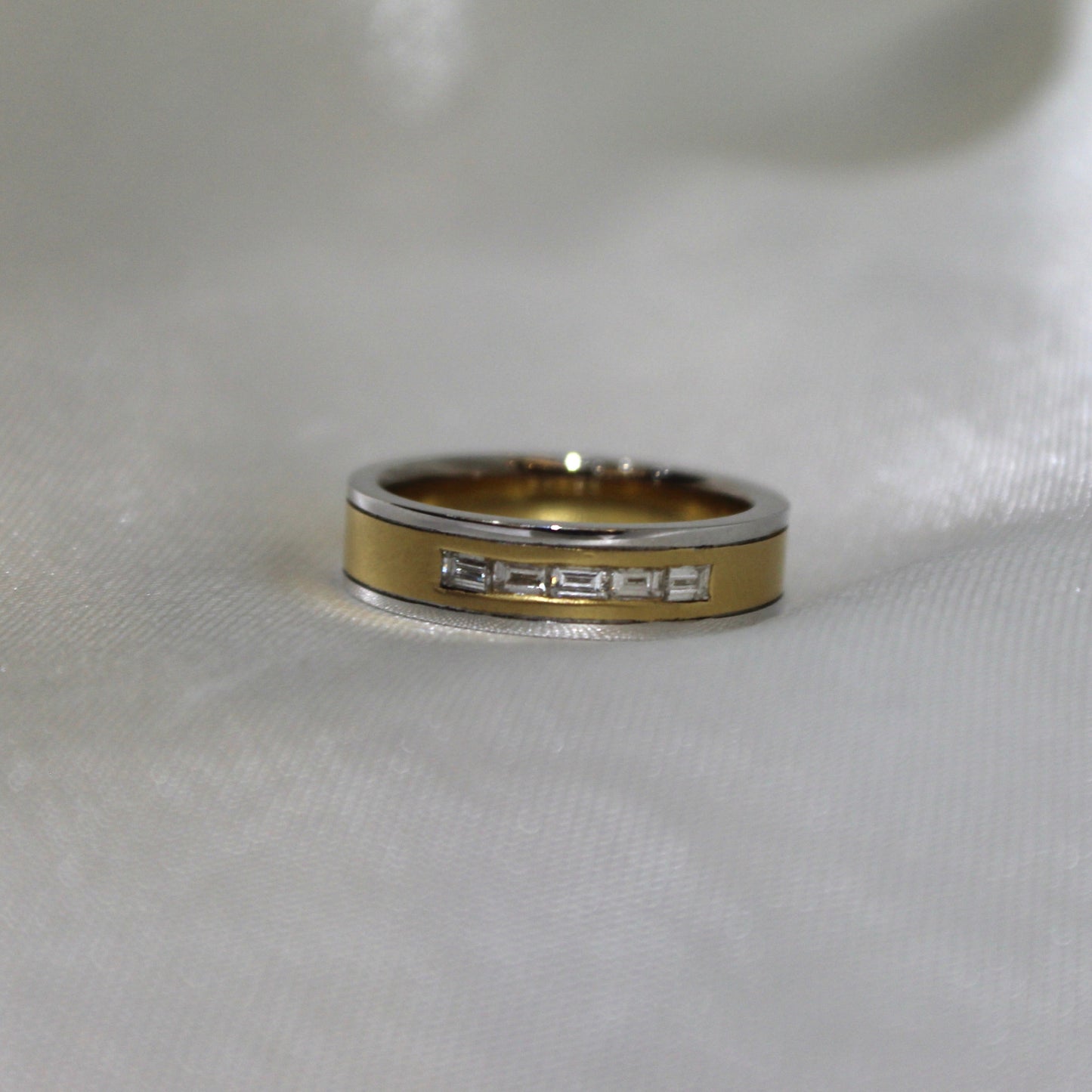 Diamond Gold Wedding Band