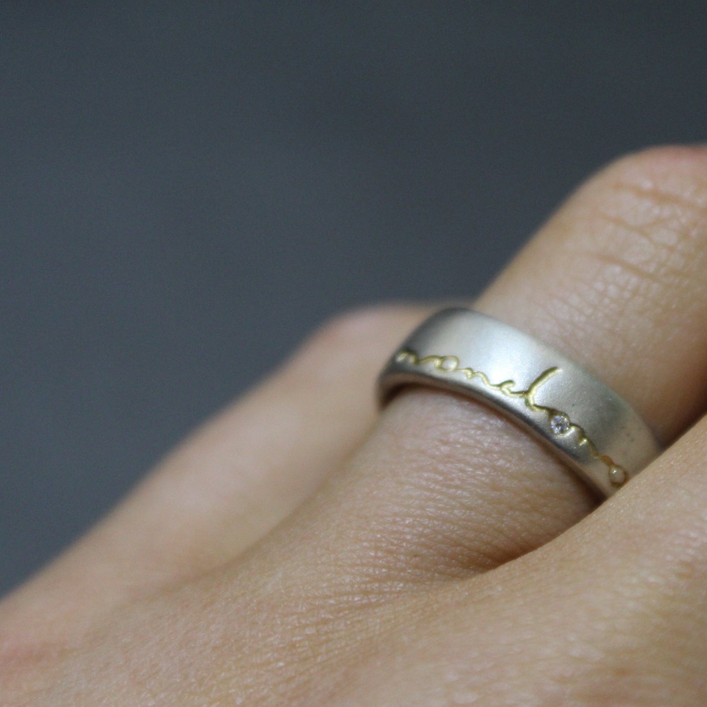 Silver Undulating 'on and on' Ring
