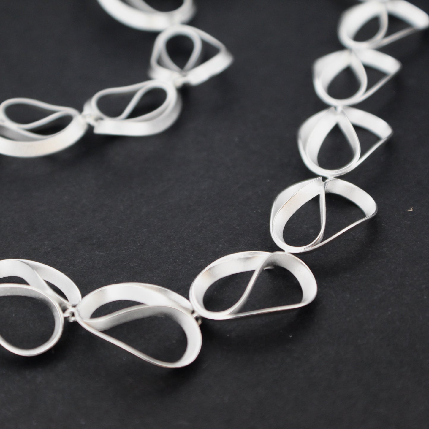 Silver Twisted Loop Necklace