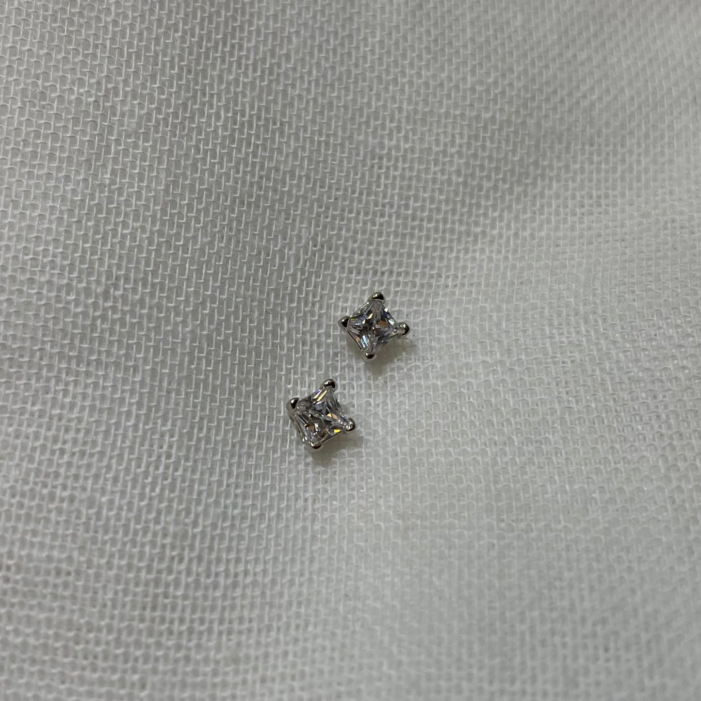 3mm Square Studs