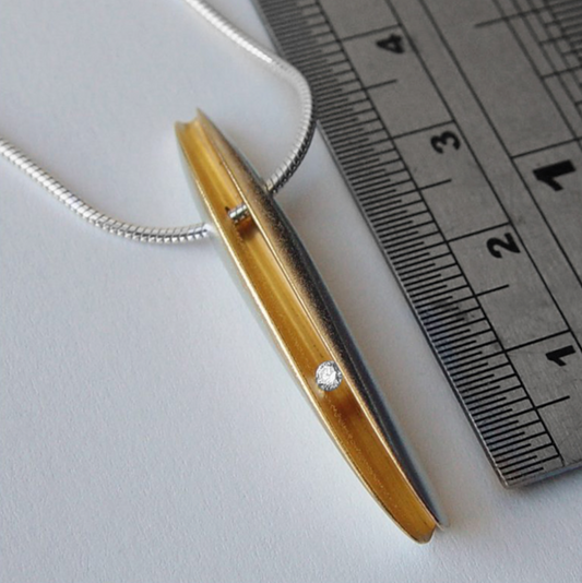 Diamond Shell Pedant Large