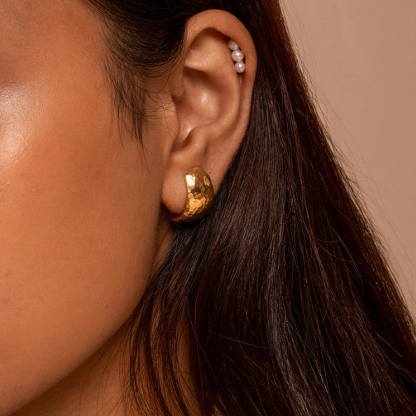 Triple Pearl Bar Studs