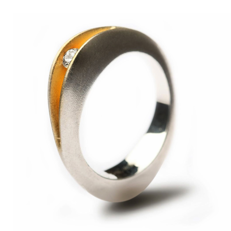 Single Diamond Shell Ring