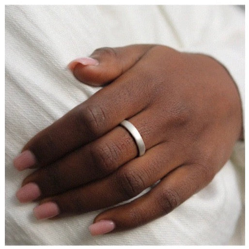 Plain Silver Narrow Ring