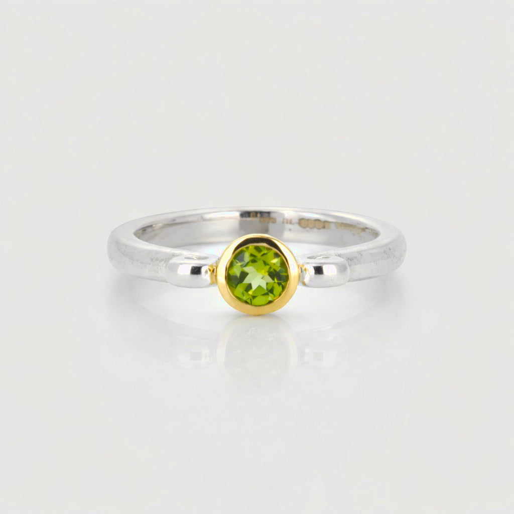 Thomas Classic Moroccan Swirl Peridot Ring