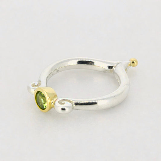Thomas Classic Moroccan Swirl Peridot Ring