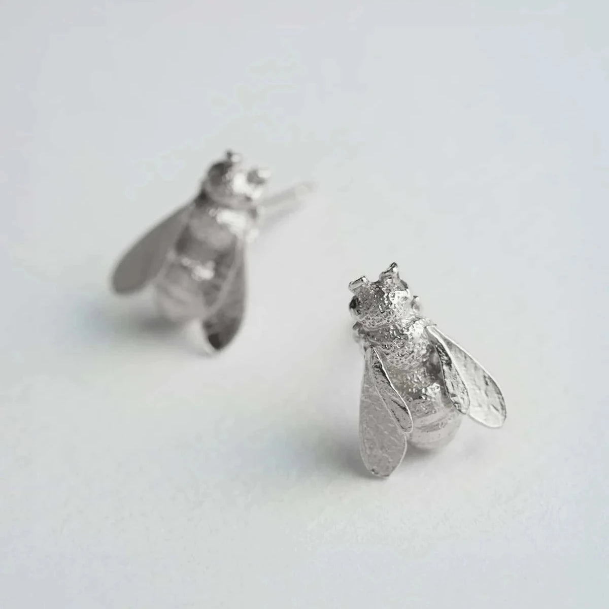 Large Honey Bee Studs
