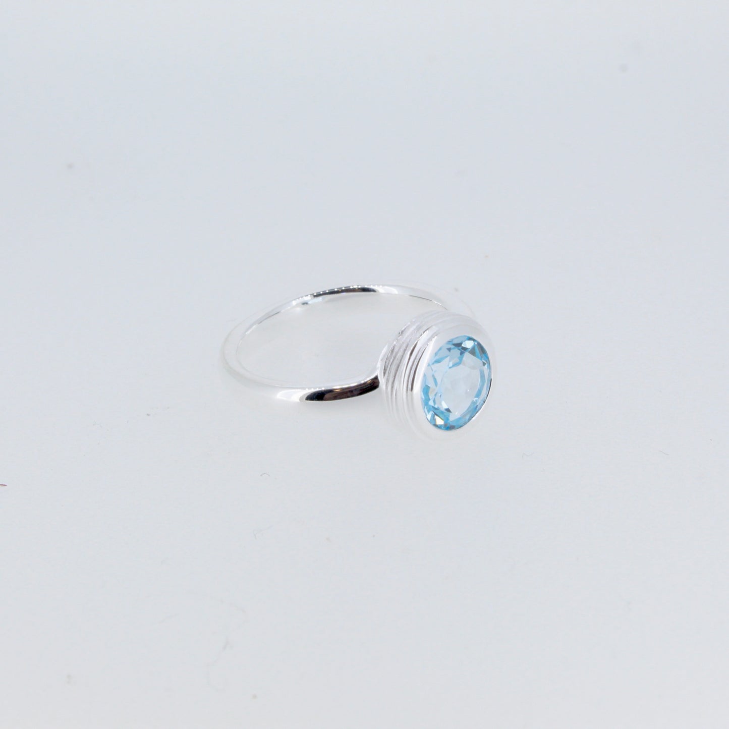 Crease Topaz Ring