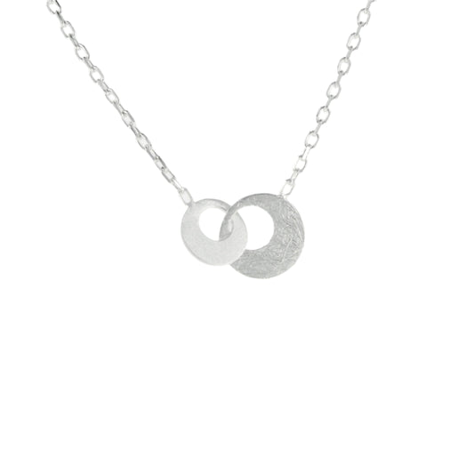 Silver Linked Circle Necklace