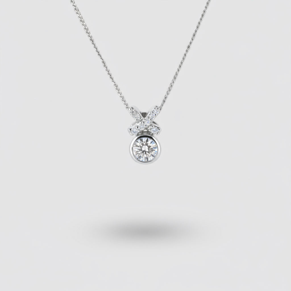 Diamond Kiss Necklace