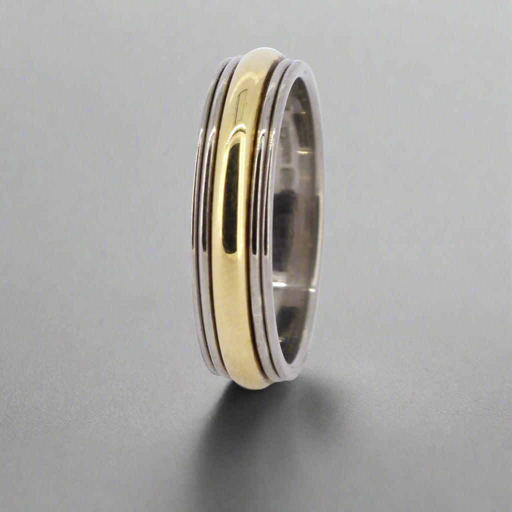 18ct White and Yellow Gold Wedding Ring