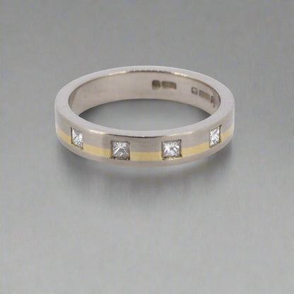 18ct Mixed Gold and Diamond Ring