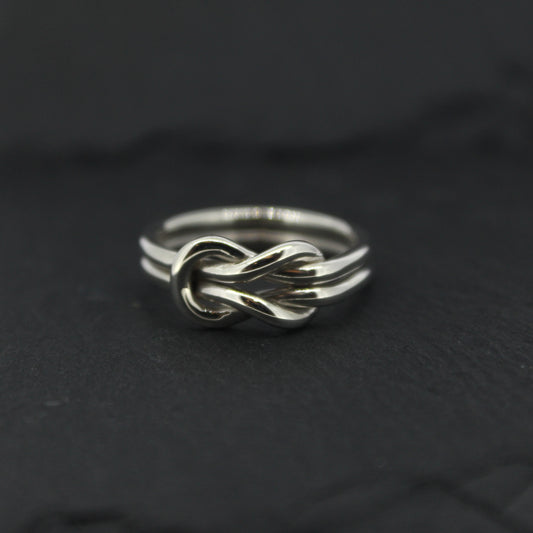 Knot Ring