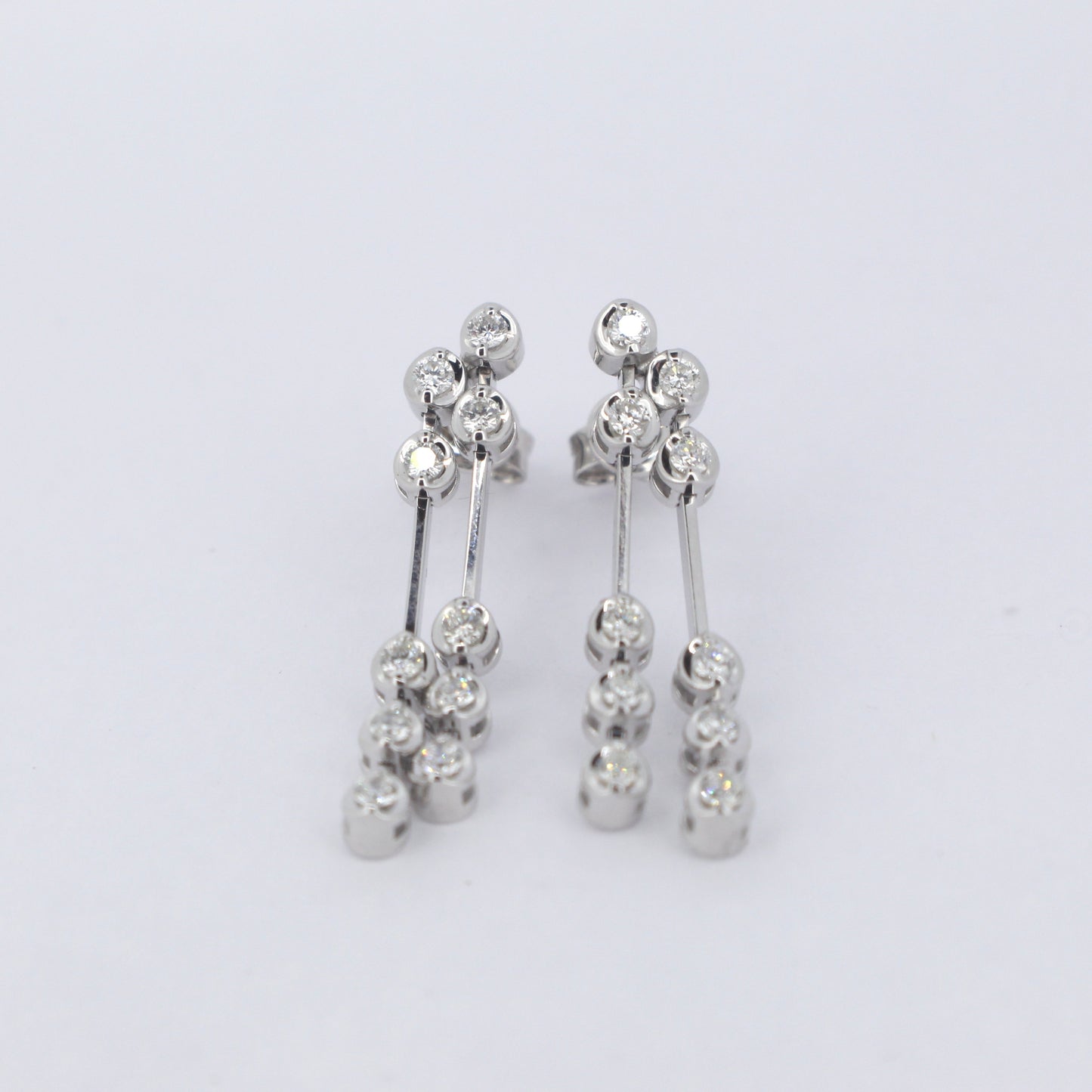 18ct White Gold Diamond Drops