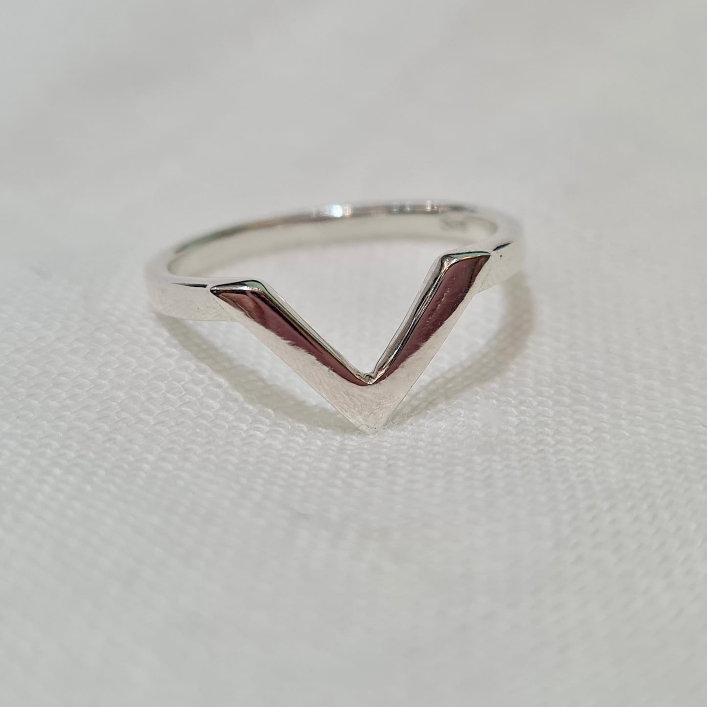 Silver V Ring