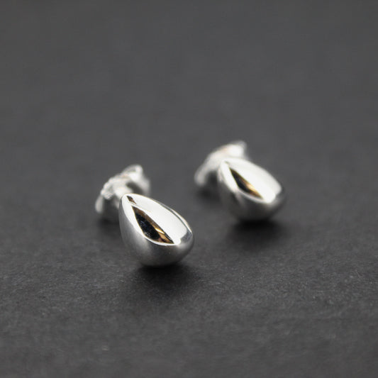 Silver Teardrop Stud