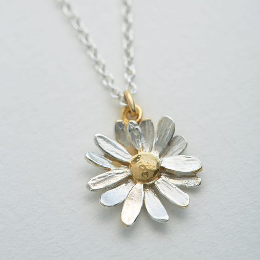 Daisy Necklace